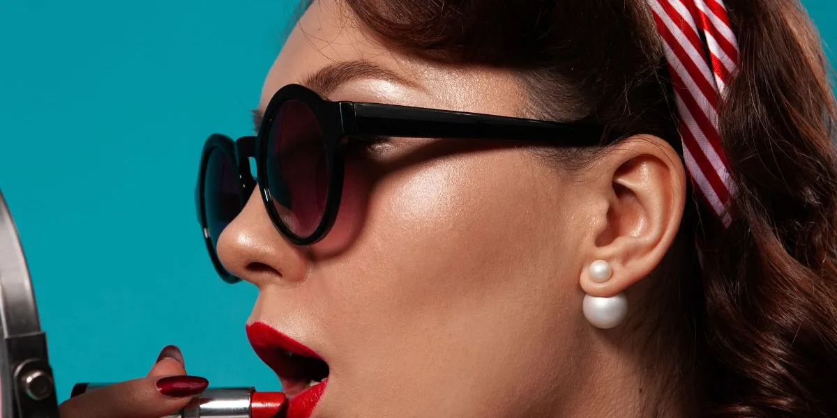 κραγιόν/ cover