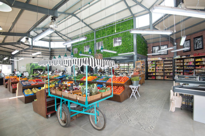 «ΠΑΛΙΑ ΑΠΟΘΗΚΗ» /cover