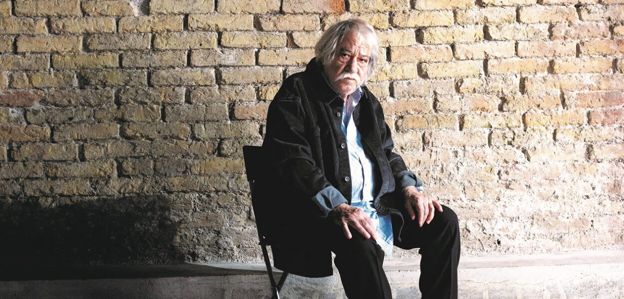 Σπύρος Σταυρινίδης/ cover