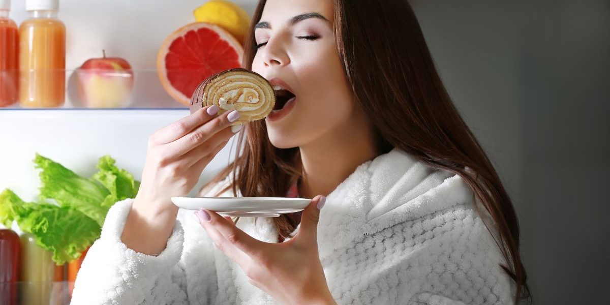 Συναισθηματική υπερφαγία / cover