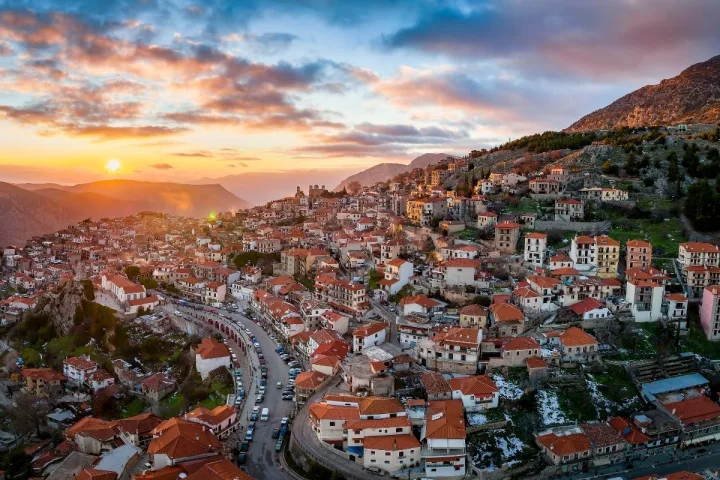 Αράχωβα/ cover