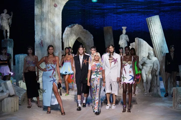 Donatella Versace/ cover