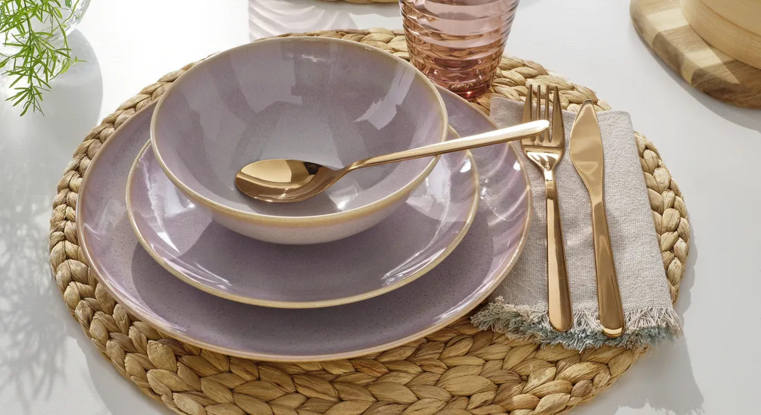 πασχαλινή, ανοιξιάτικη ατμόσφαιρα /cover