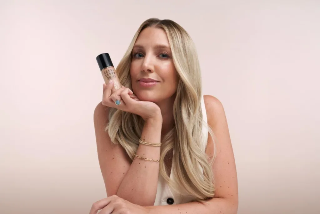Weightless Skin Foundation /cover