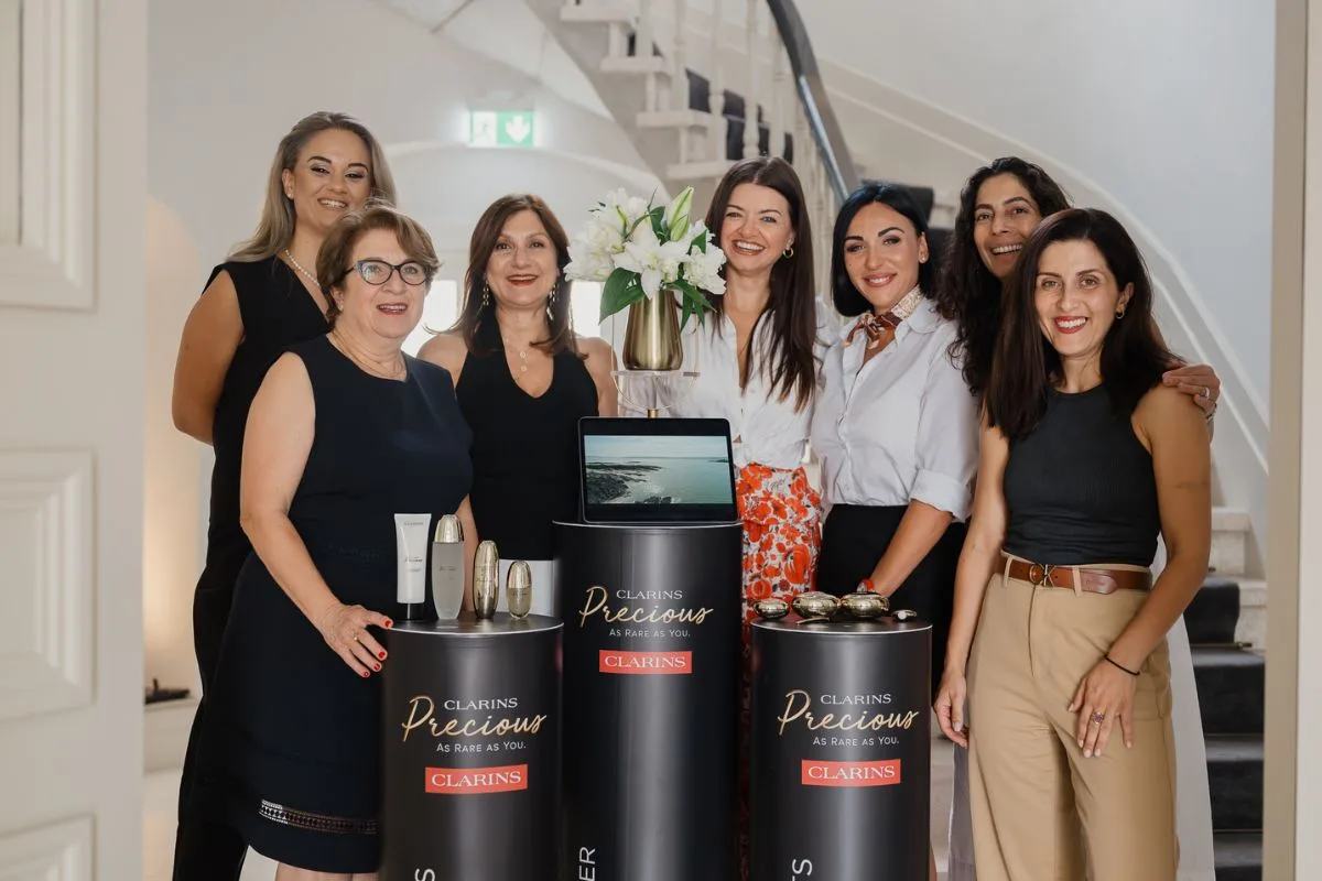 Clarins Precious 2