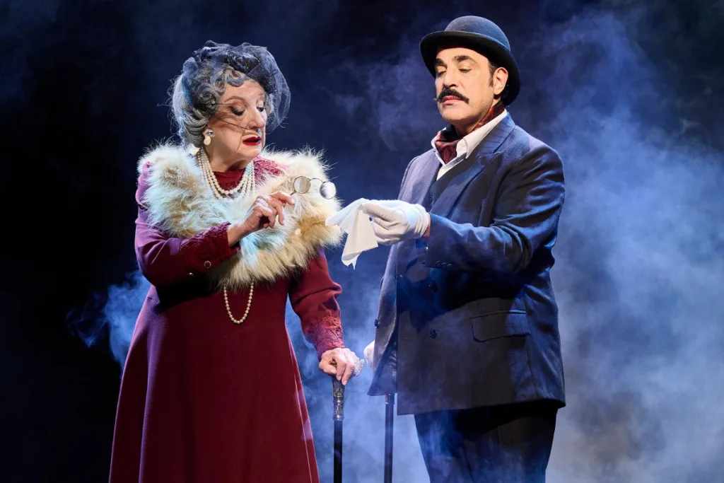 "Έγκλημα στο Όριεντ Εξπρές"/ cover foto