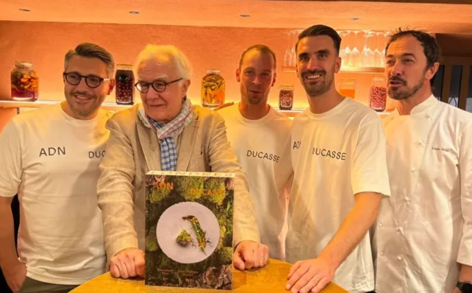 “ADN Ducasse”/cover photo