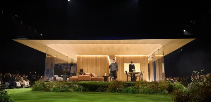 Ο Pharrell Williams επαναπροσδιορίζει την ανδρική πολυτέλεια