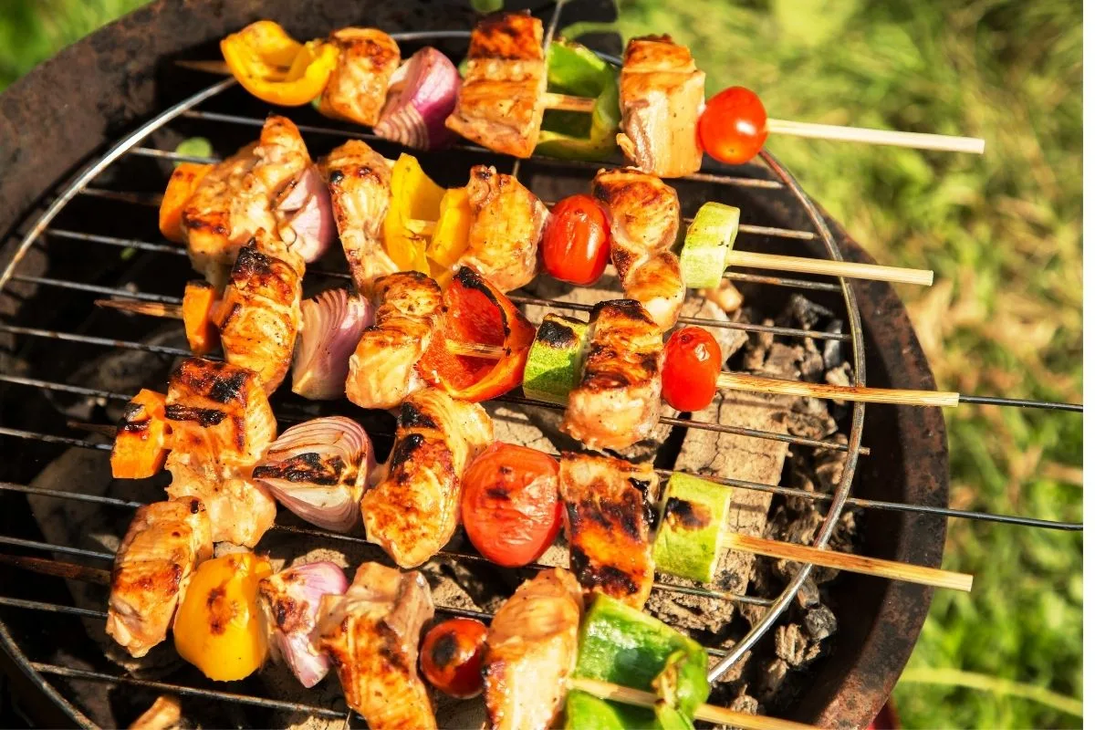 Τσικνοπέμπτη 3