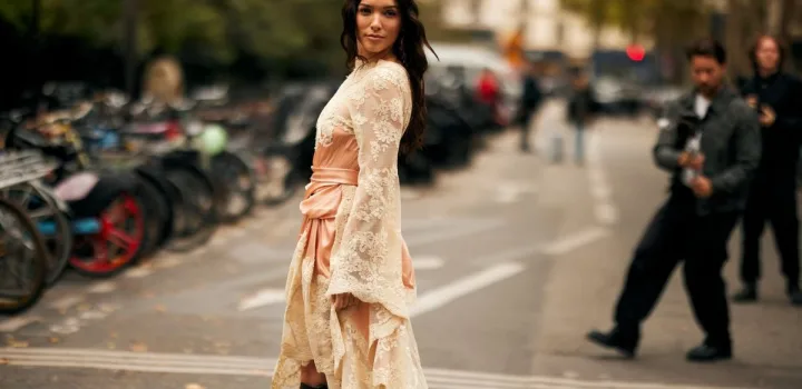 Valentine’s Date Night Style: Μόδα & ομορφιά που λένε “love at first sight”