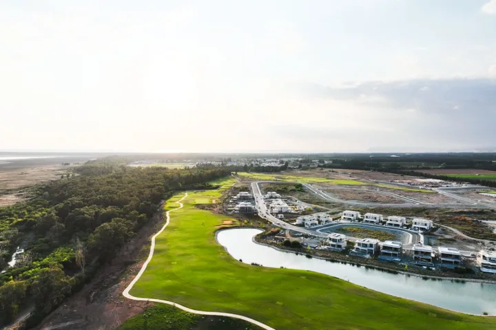 Limassol Greens/ cover foto