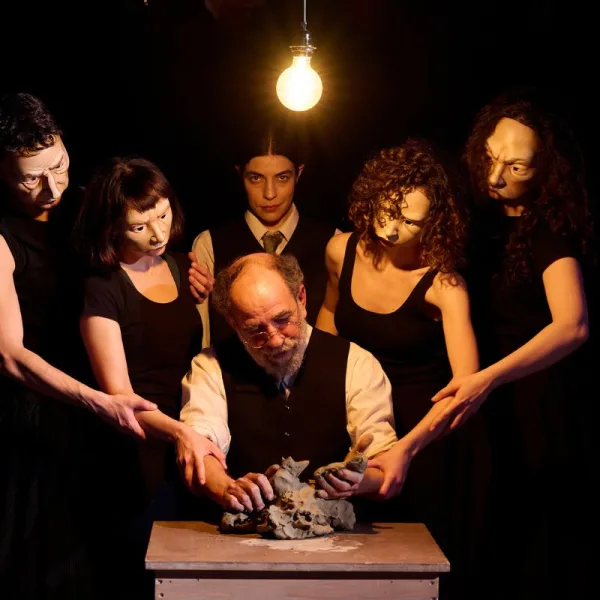 "Χίλια χέρια" / cover foto