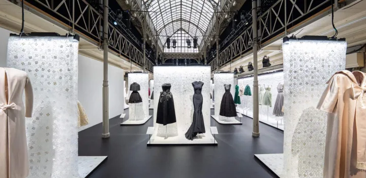 Alaïa & Dior: Δύο θρύλοι της Υψηλής Ραπτικής στο Παρίσι