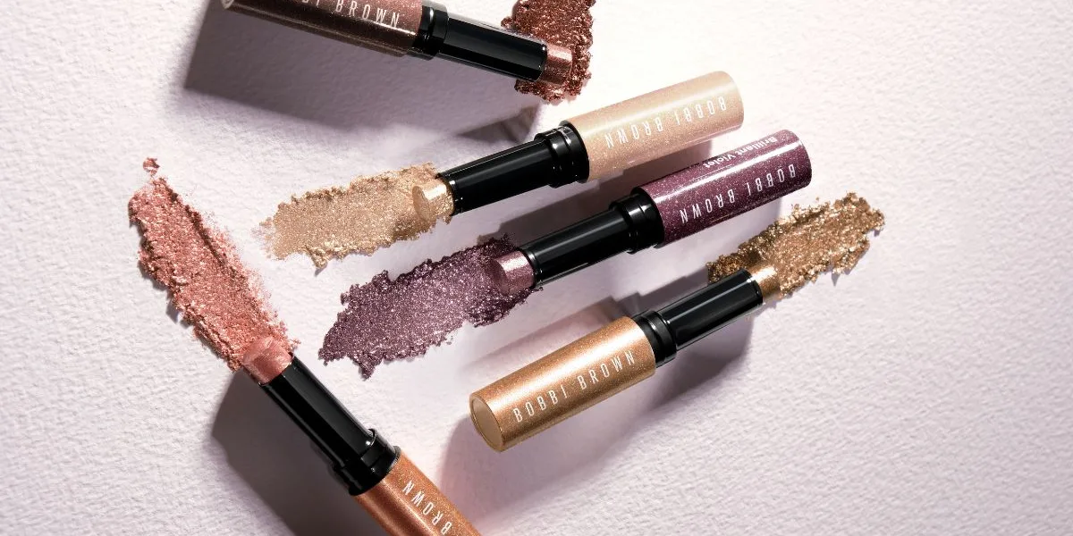 Crystal Eyeshadow Stick by Bobbi Brown: Η νέα γενιά shimmer σκιών με διάρκεια 12 ωρών