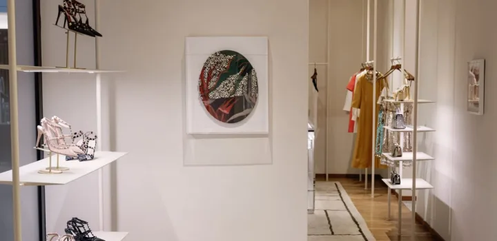 Ο Valentino τιμά τον Arch Connelly σε συνεργασία με το Aspen Art Museum