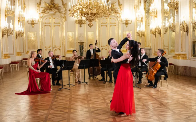 Johann Strauss Virtuosi/ cover photo